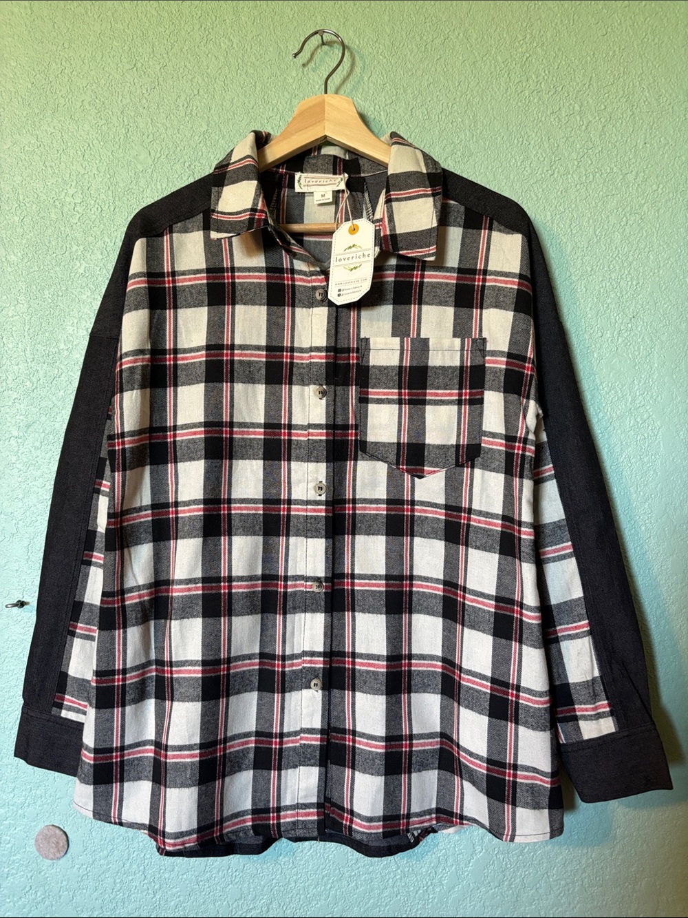 Loveriche Black, White & Red Plaid Button-Up Shirt Women’s Medium NWT